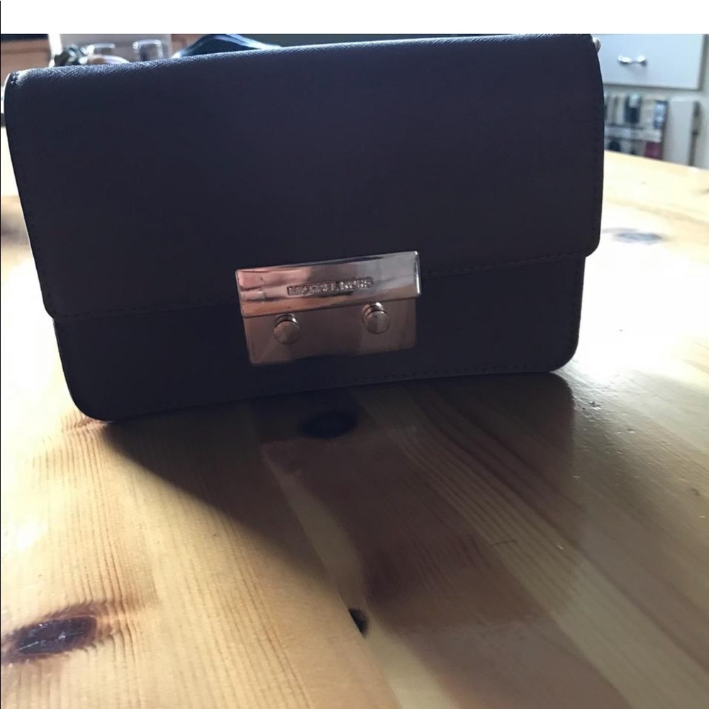 Michael Kors Purse Authentic - image 4